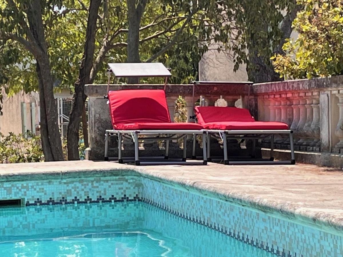 Maisonnette Independante Avec Jardin/Patio Ним Екстериор снимка